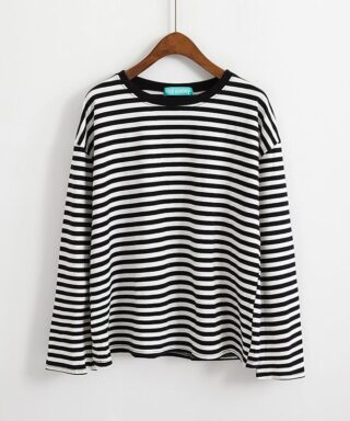 T-shirt long style grunge noir