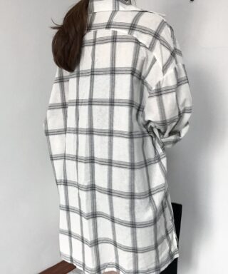 Chemise à carreaux vintage blanche vue de dos