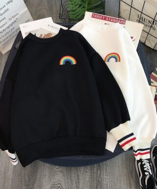 pull aesthetic noir et blanc