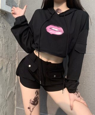 Sweat noir - Lèvres roses